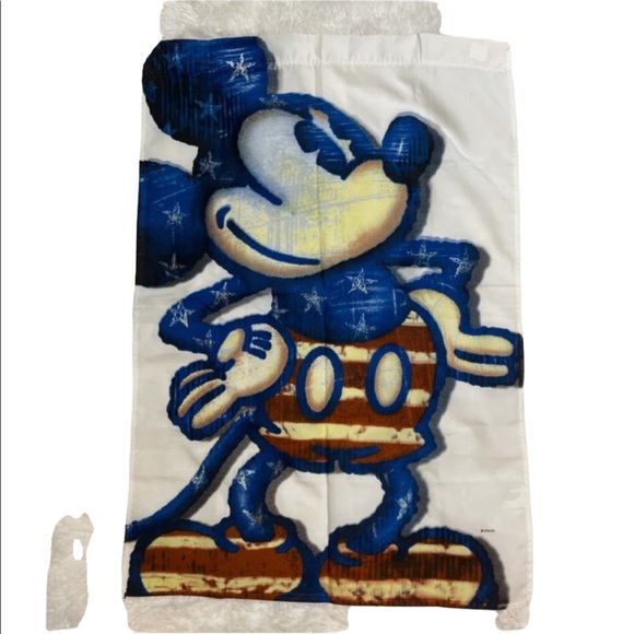 RARE Patriotic Mickey Mouse Flag - Picture 6 of 8